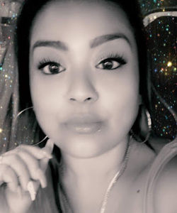 Meet your Posher, Gaby